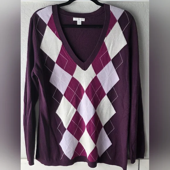 New York & Company Women's Argyle V-Neck Purple Sweater Size XL - Picture 1 of 5
